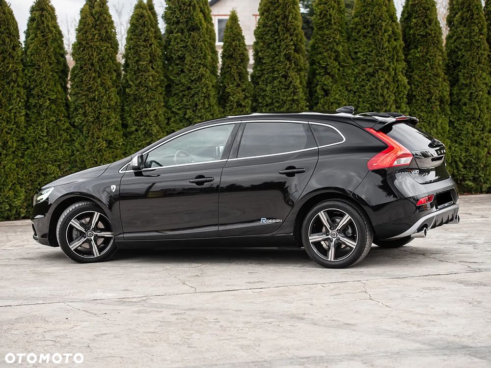 Volvo V40 D3 Geartronic RDesign - 11