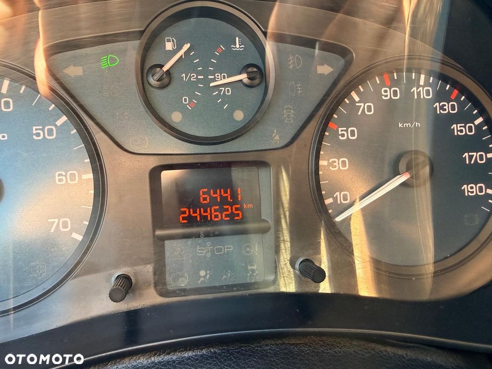 Citroën Berlingo 1.6 HDi Multispace - 25