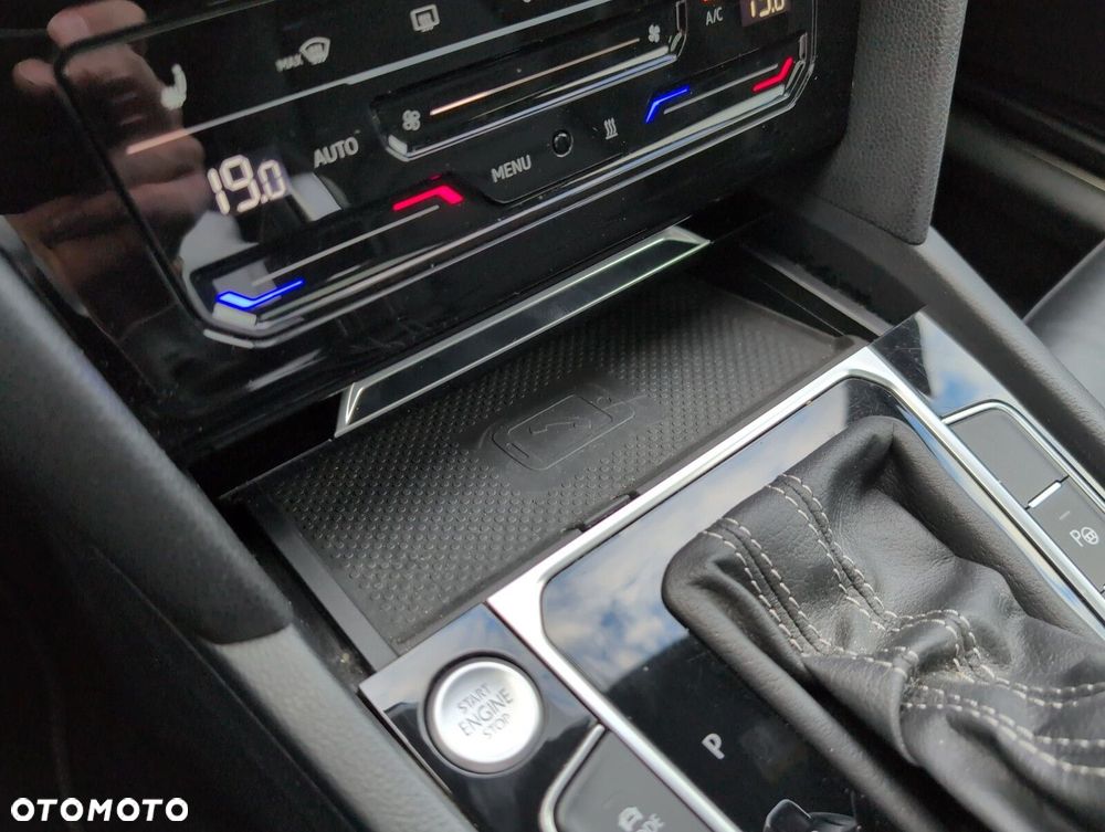 Volkswagen Arteon 2.0 TDI 4Motion R-Line DSG - 34