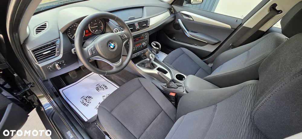 BMW X1 sDrive18d Sport Line - 19