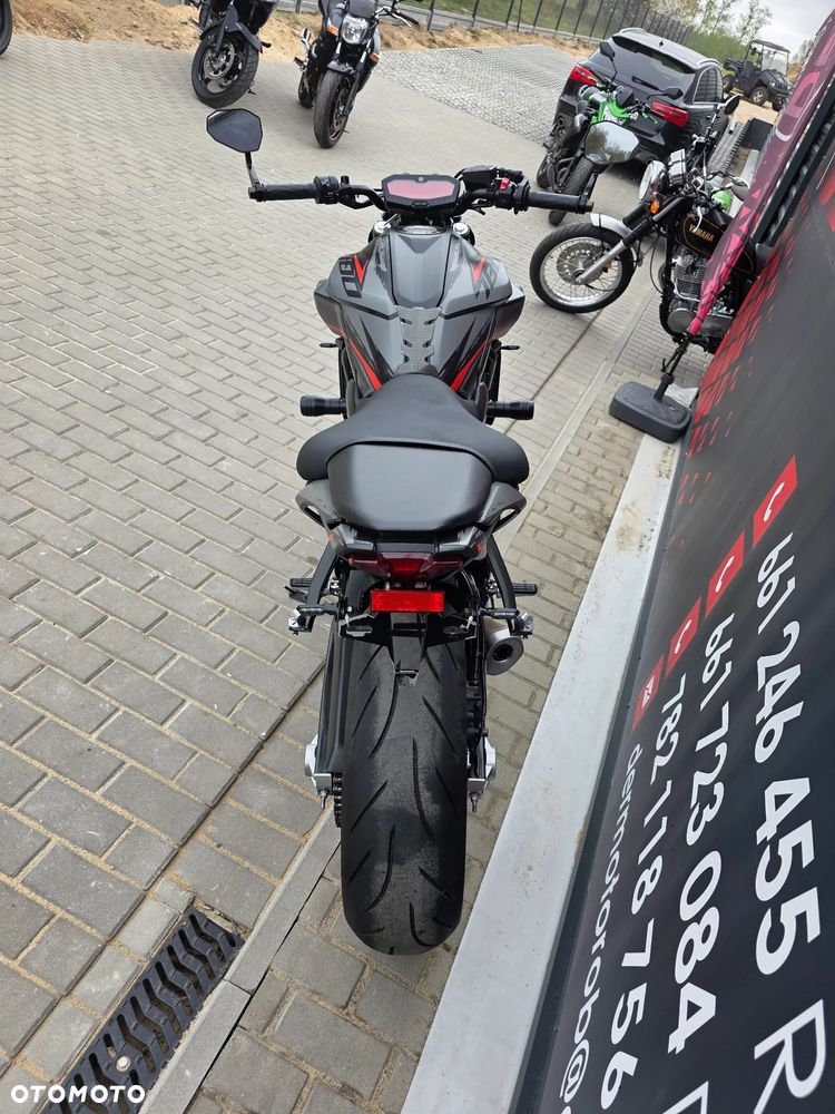 Yamaha MT - 19