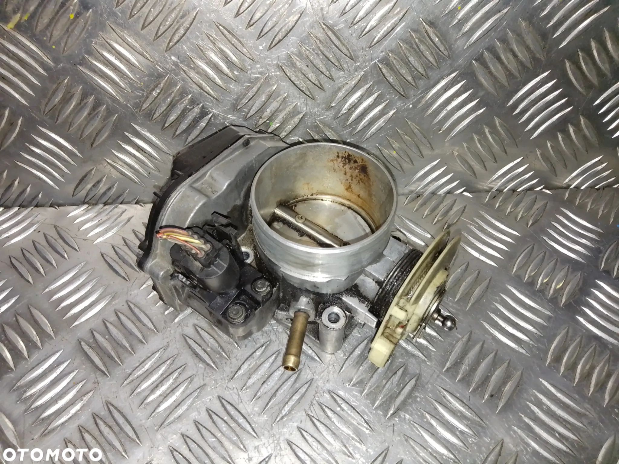 Przepustnica AUDI A4 B5 2.8 v8 078133063AK - 1