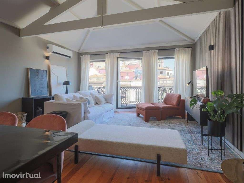 T2 ultimo piso Mouzinho da Silveira - Grande imagem: 2/25