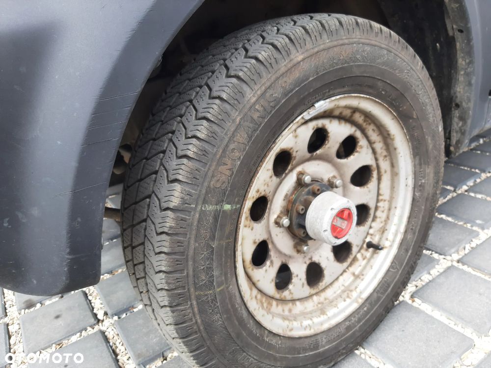 Suzuki Jimny 1.3 - 5