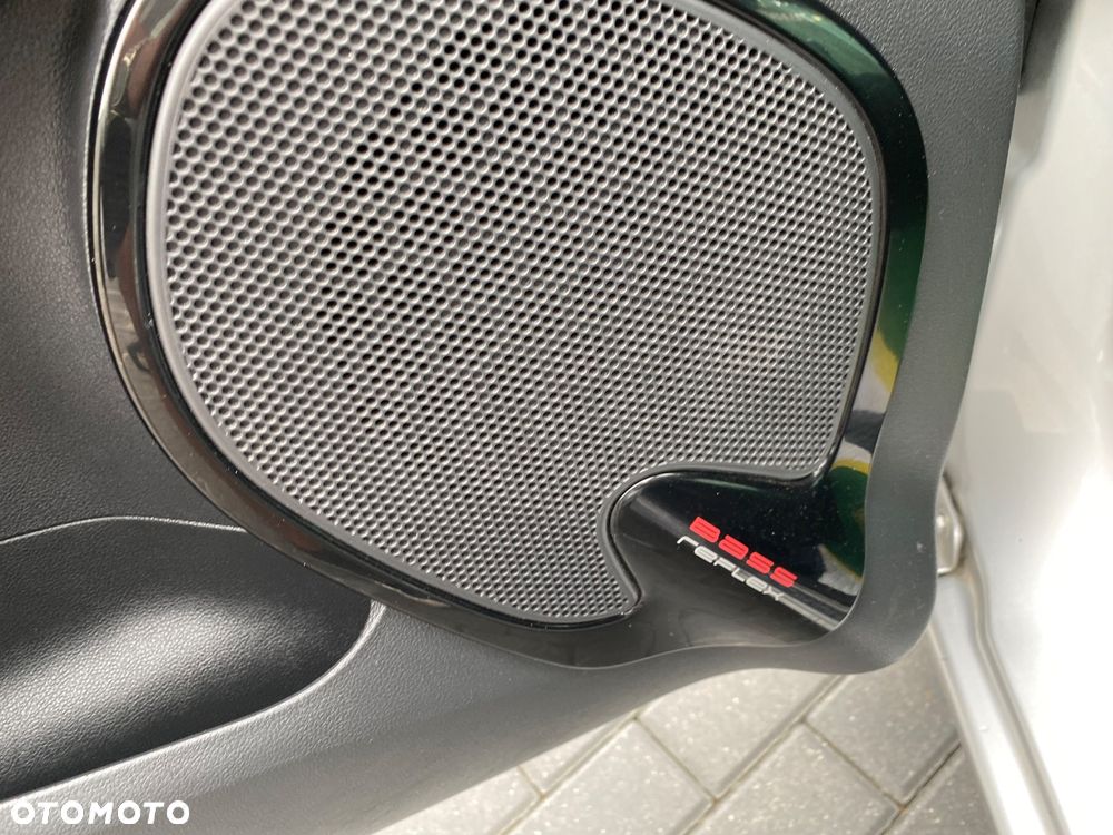Renault Clio TCe 90 Limited - 13