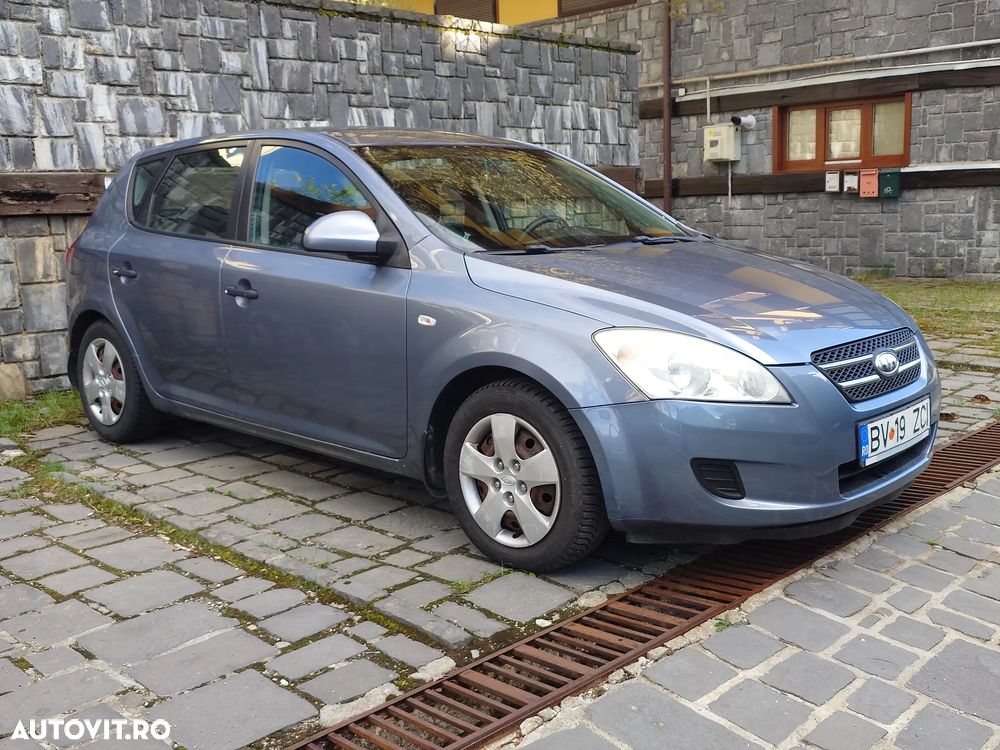 Kia Ceed 1.4 GSL BEST - 1