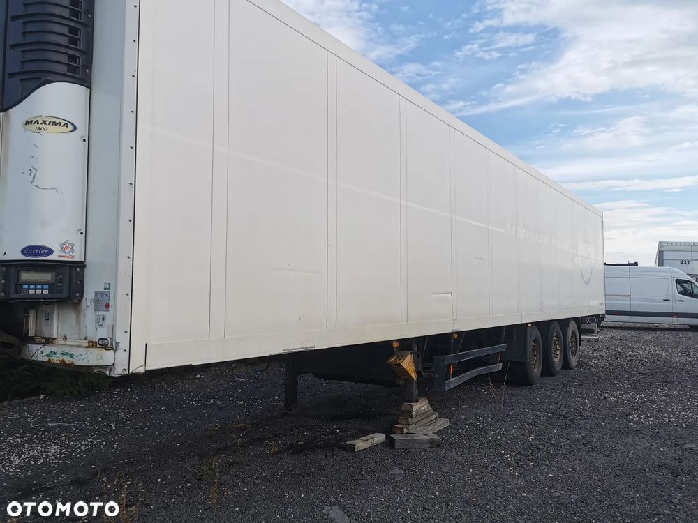 Schmitz Cargobull SKO 24 - 7