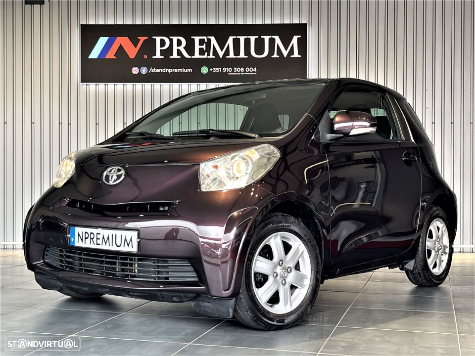 Toyota iQ - 2