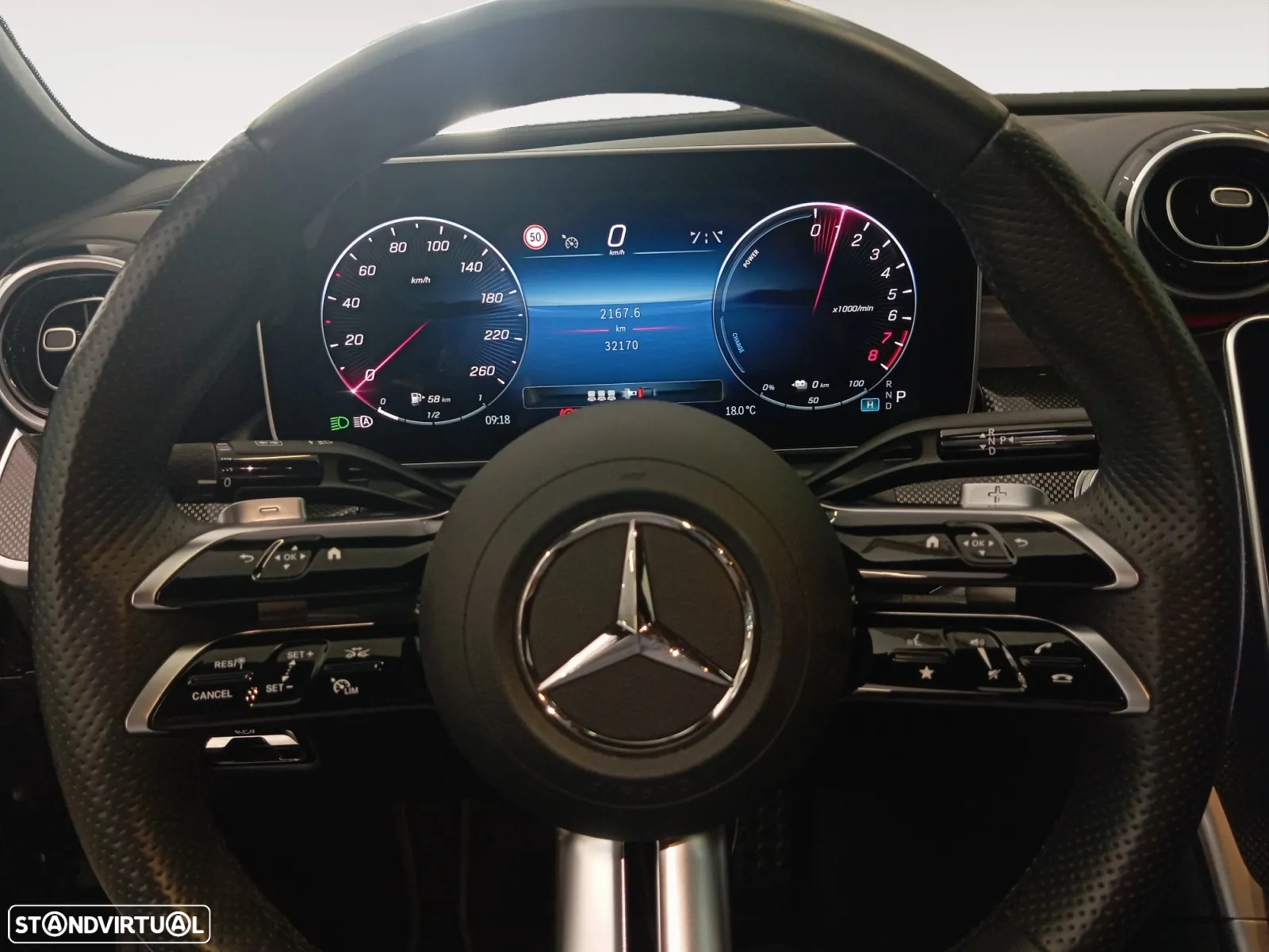 Mercedes-Benz C 300 e AMG Line - 13