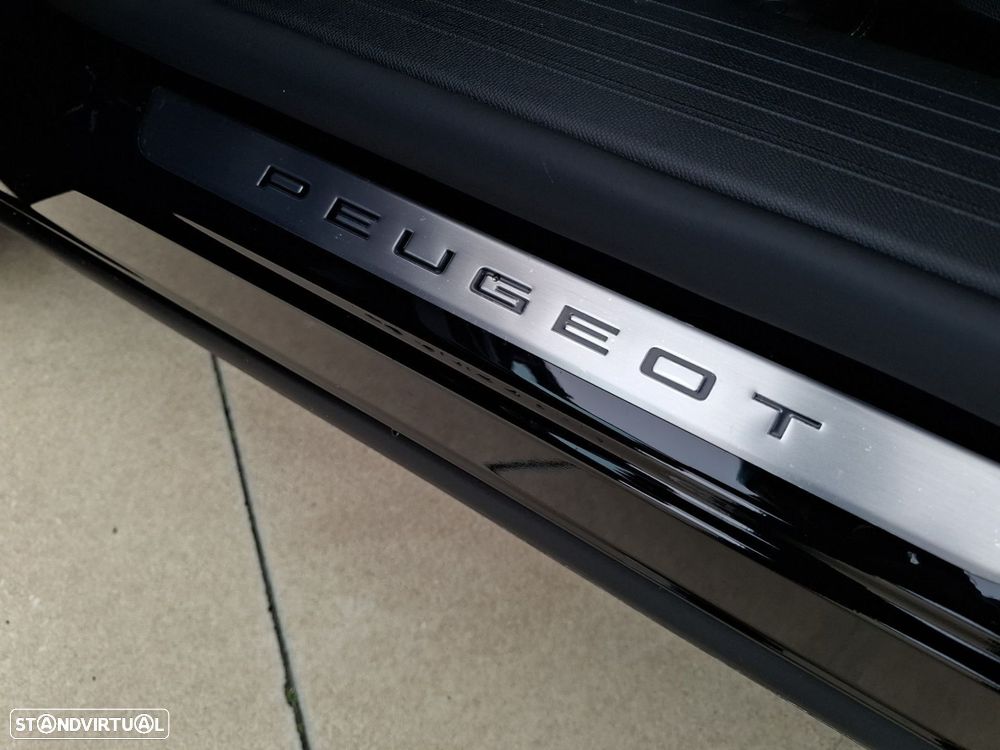Peugeot 5008 1.6 Plug-in Hybrid GT e-DCS7 - 26