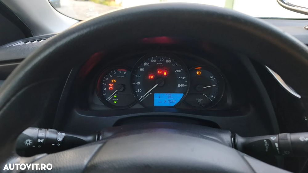 Toyota Corolla 1.6 Valvematic Terra - 22