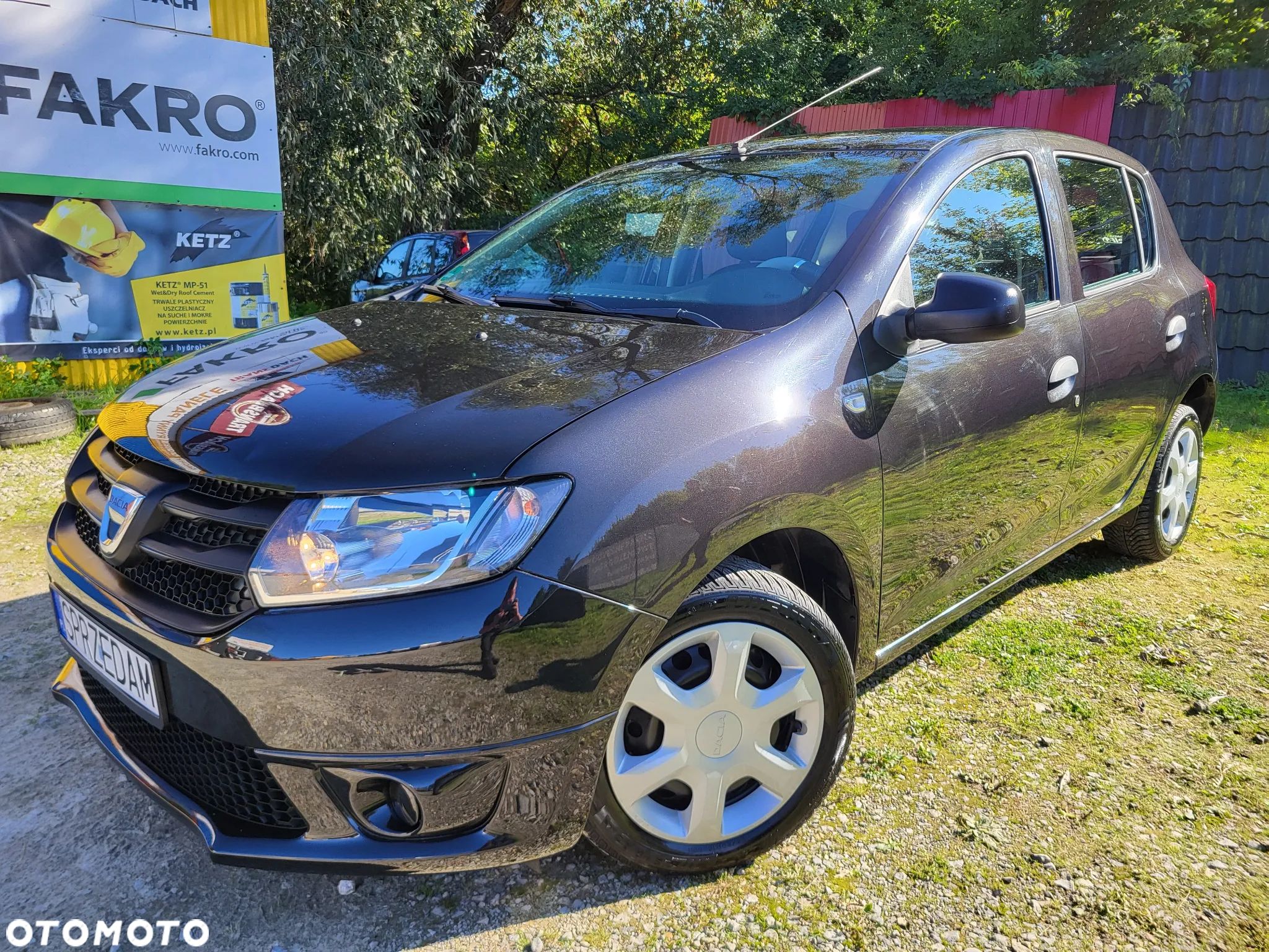 Dacia Sandero 1.2 16V 75 Ambiance - 1