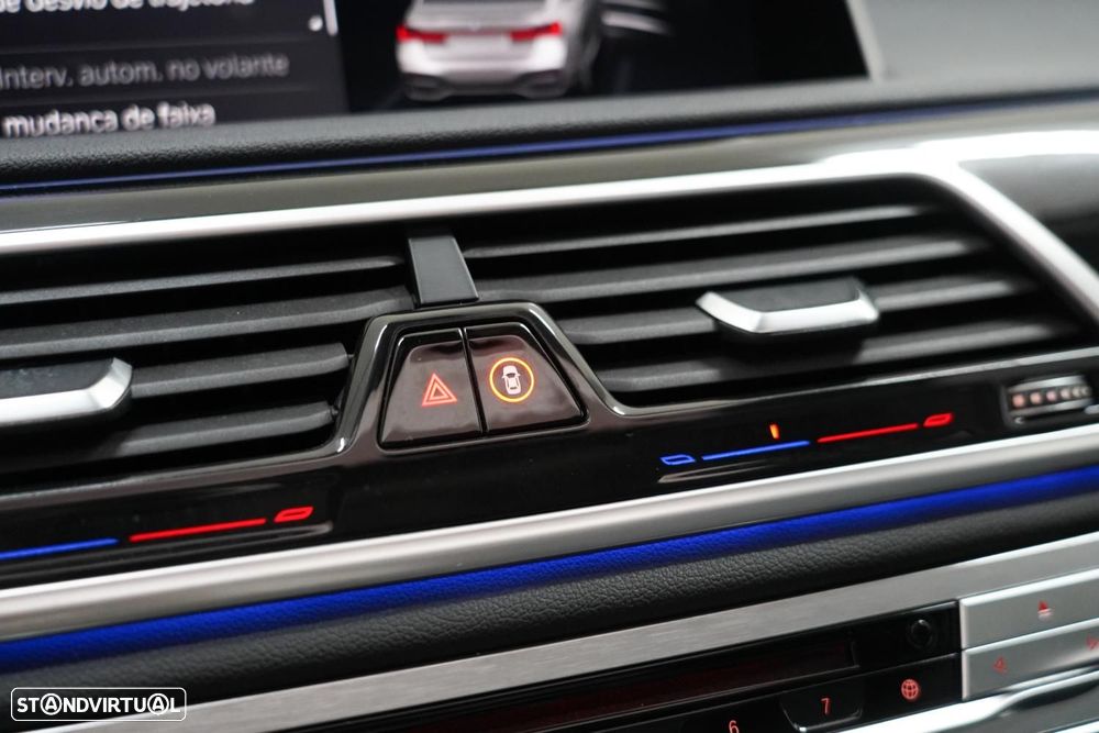 BMW 730 d Pack M Auto - 19