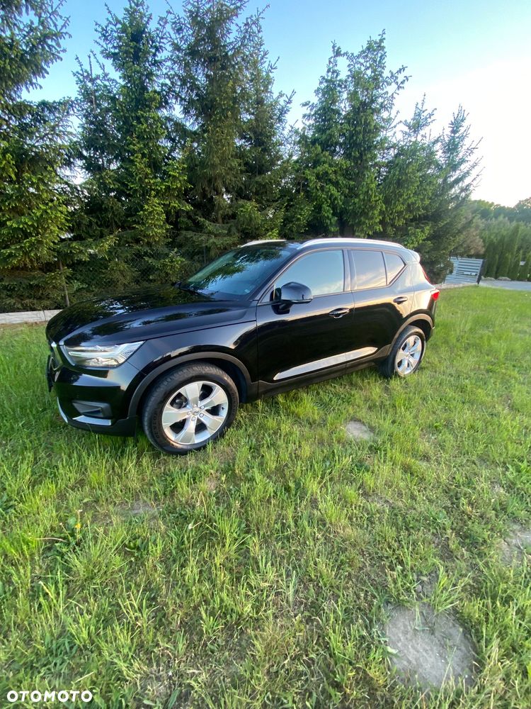 Volvo XC 40 D3 AWD Momentum Pro - 1