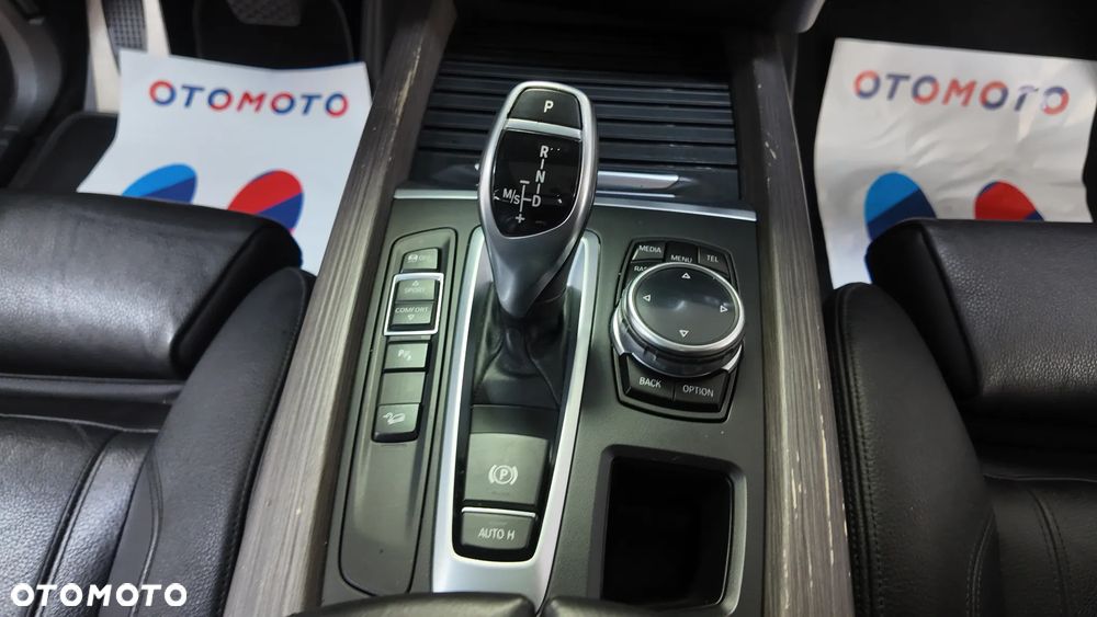BMW X5 xDrive30d - 37