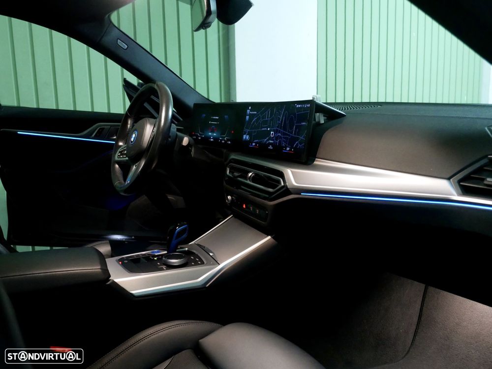 BMW i4 - 14