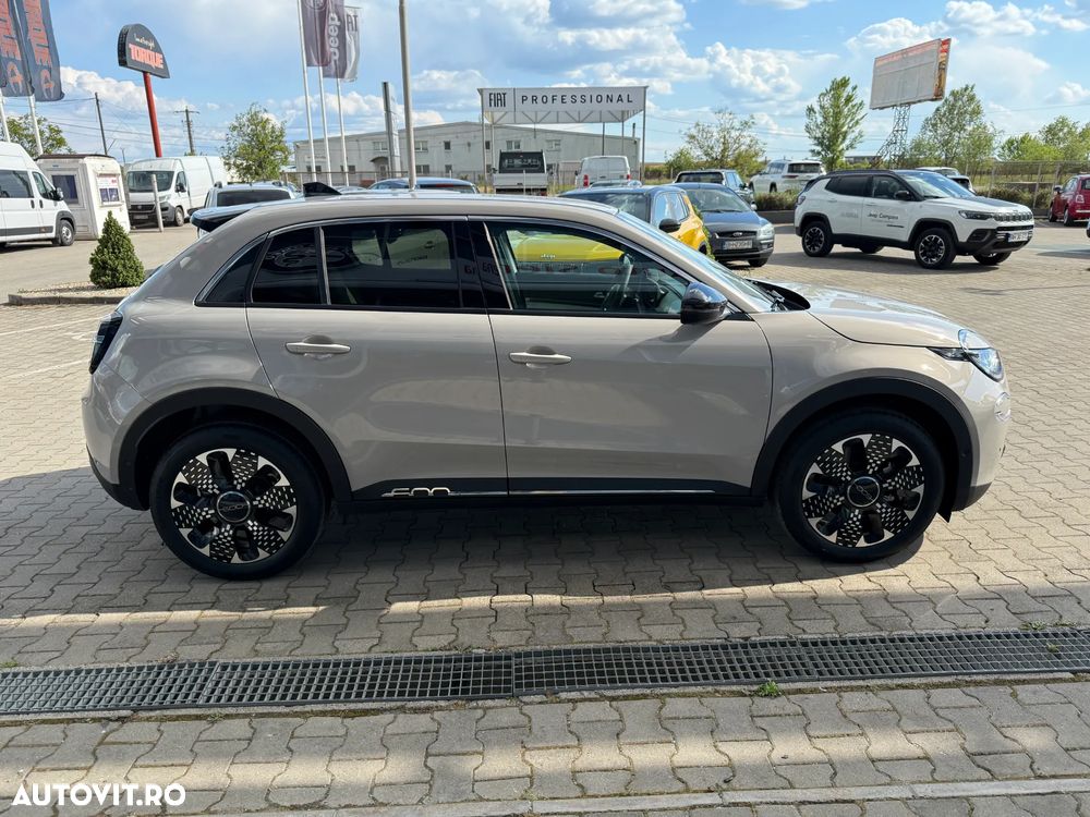 Fiat 600 BEV 54 kWh La Prima - 12