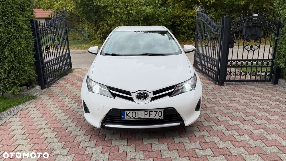 Toyota Auris 1.4 D-4D Comfort - 2
