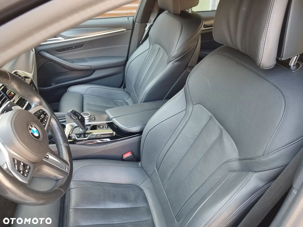 BMW Seria 5 520d MHEV M Sport sport - 19