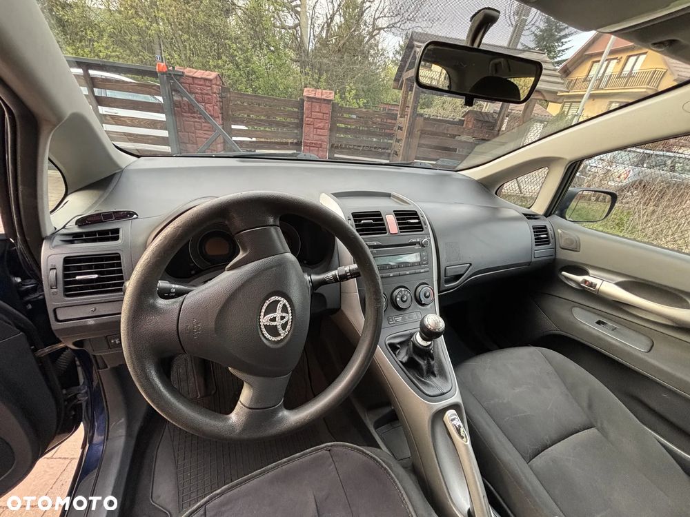 Toyota Auris 1.4 D-4D Life - 7