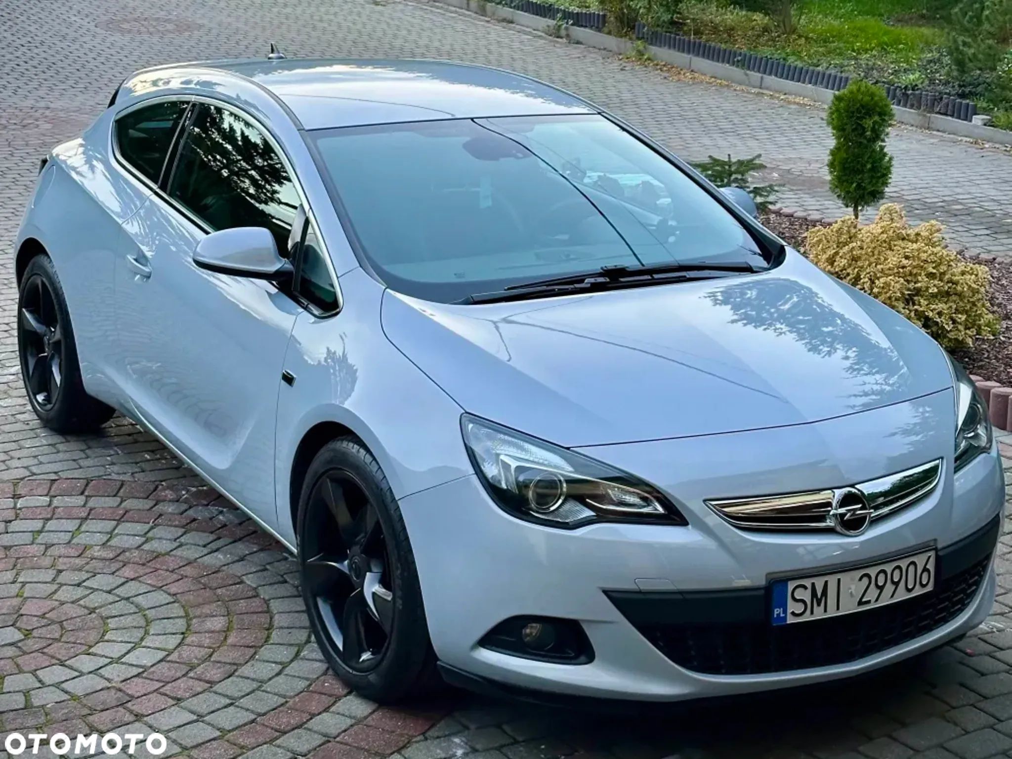 Opel Astra GTC 2.0 CDTI ecoFLEX Start/Stop Active - 1