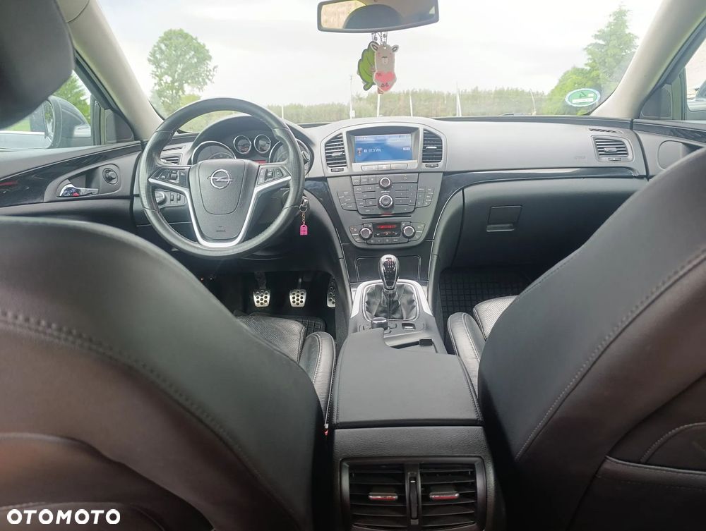 Opel Insignia 2.0 Turbo Cosmo - 13