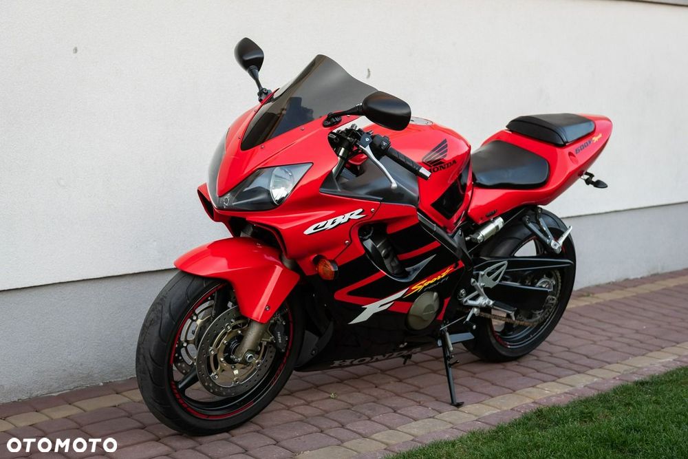 Honda CBR - 6