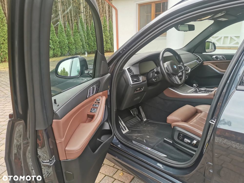 BMW X5 xDrive40i - 9