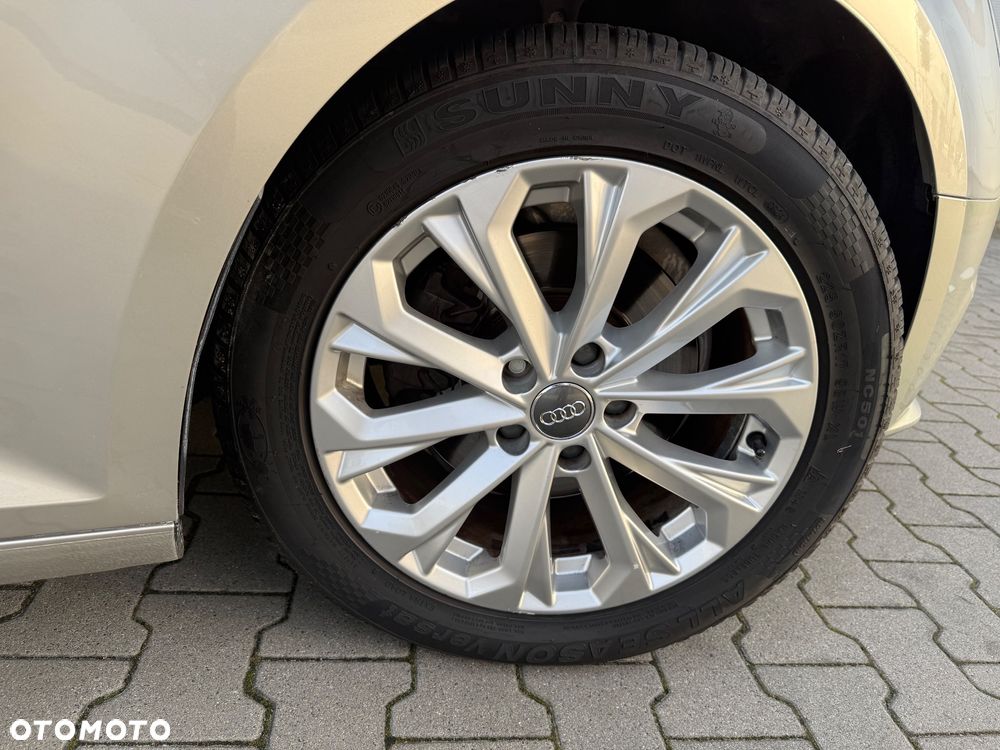 Audi A4 Limousine - 17