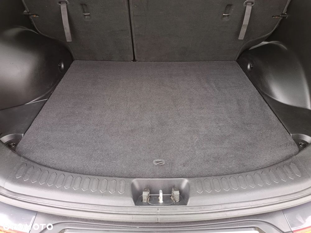 Kia Sportage 1.7 CRDI L 2WD - 34