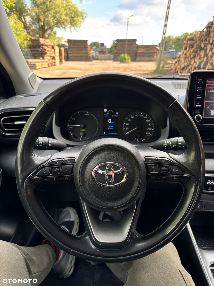 Toyota Yaris - 13