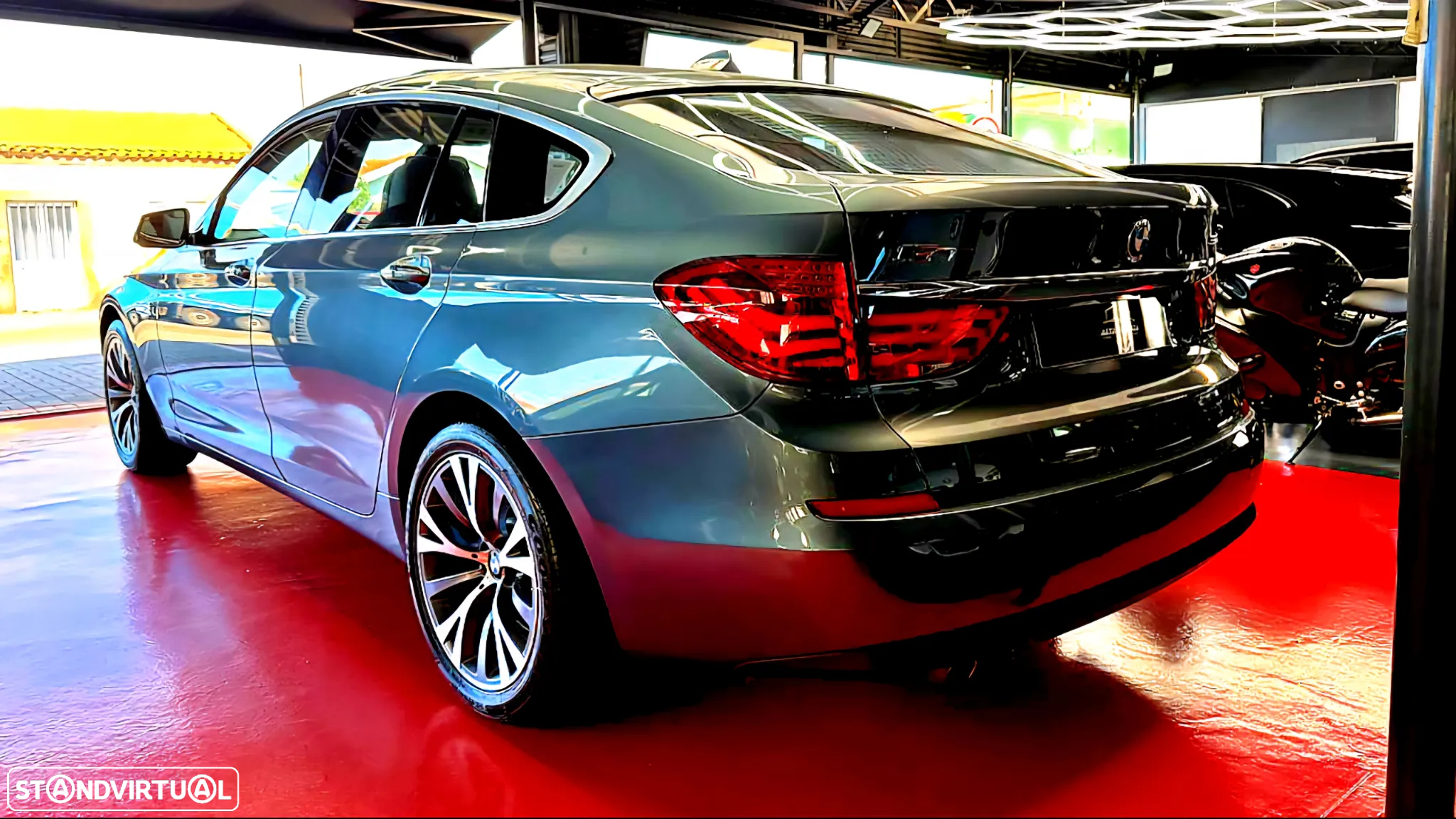 BMW 530 Gran Turismo d xDrive - 5