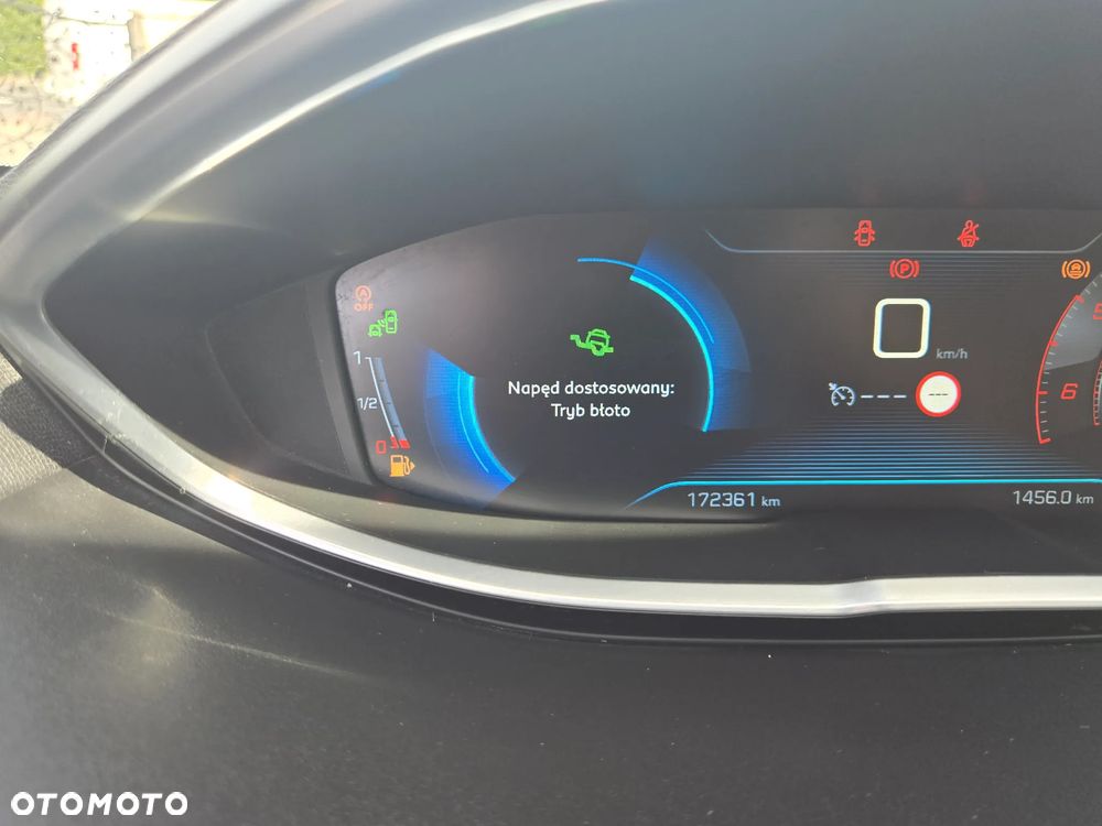 Peugeot 5008 2.0 HDi Allure 7os - 18