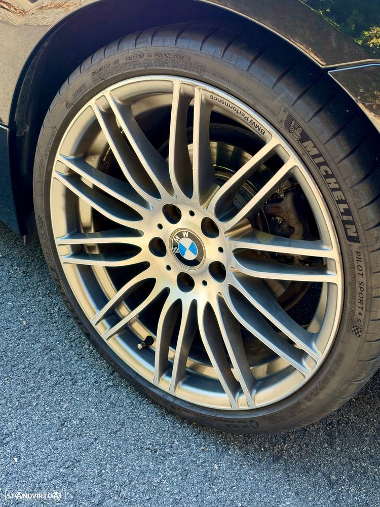 BMW Z4 23 i - 13