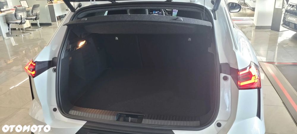 Mitsubishi Grandis 1.8 Hybrid Intense Style Cold - 8