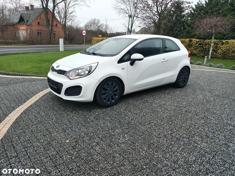 Kia Rio 1.4 Spirit - 1