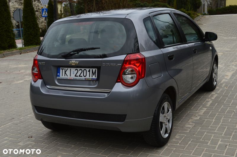 Chevrolet Aveo - 3