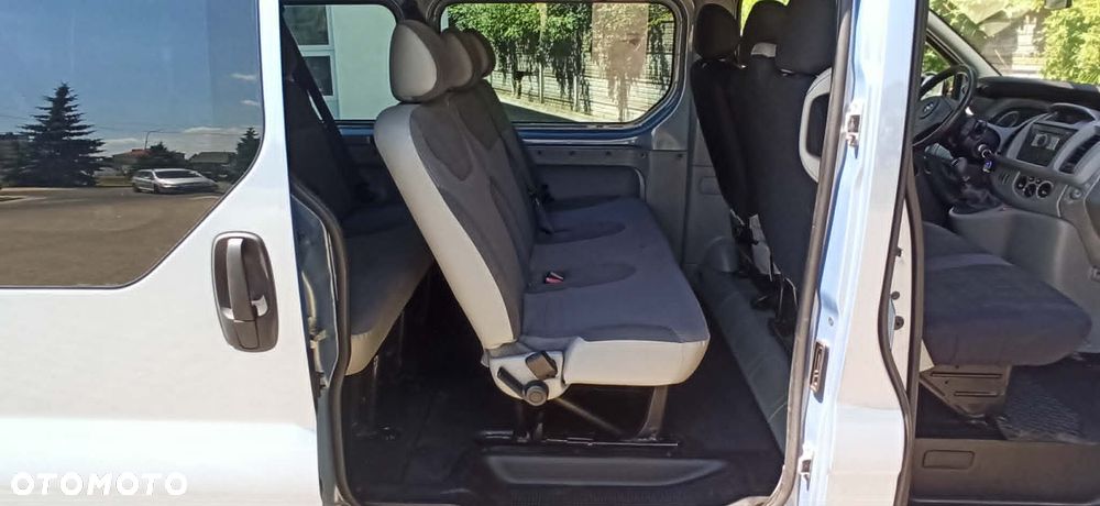 Opel Vivaro L2H1 - 12