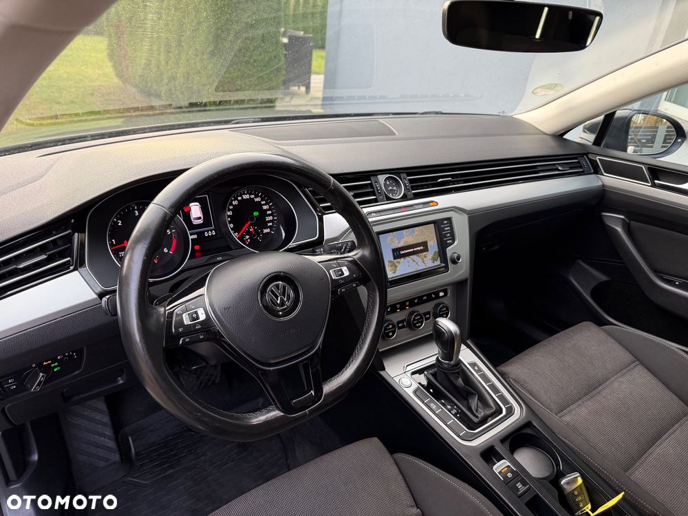 Volkswagen Passat 2.0 TDI BMT Highline DSG - 9