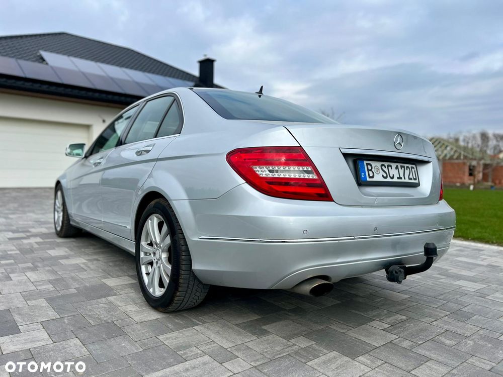 Mercedes-Benz Klasa C - 25
