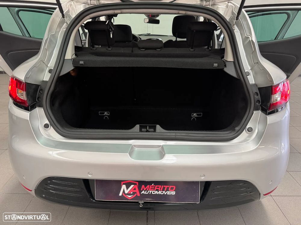 Renault Clio TCe 90 Limited - 23