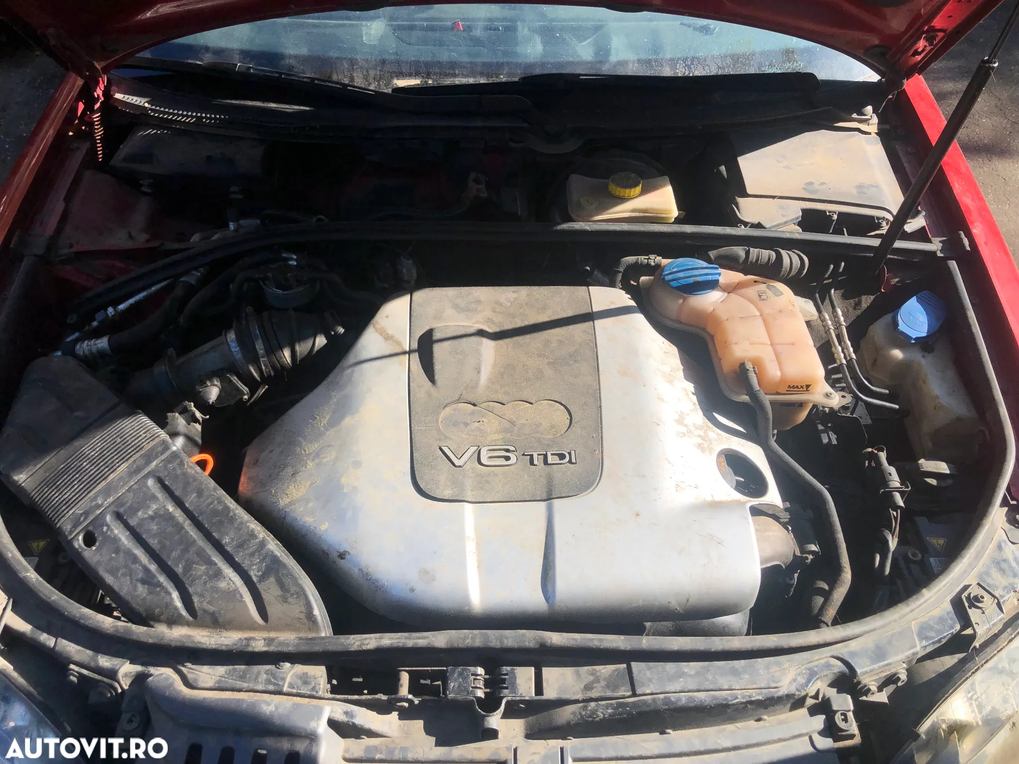 Dezmembrez Audi A4 B7 2006 break visiniu 2.5 TDI V6 - 6