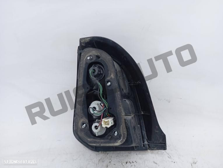 Farolim Trás Painel Direito  Mitsubishi Colt Iv [1992_1996] 1.3 - 2