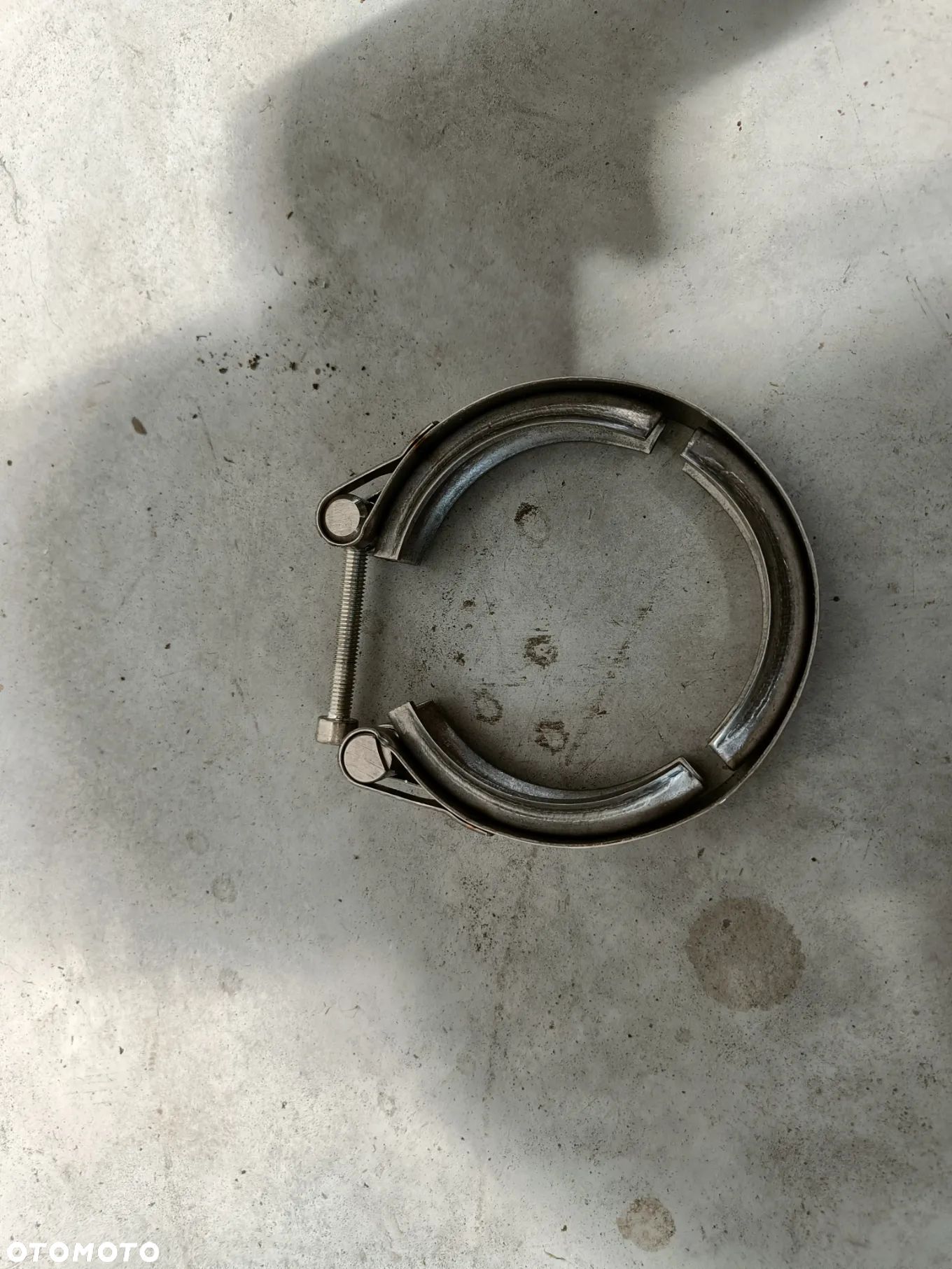 Obejma wydechu Nowa oryginalna TDI VW Tiguan Touran Passat Skoda Superb Kodiaq Seat Audi Opaska 3Q0253725A - 1