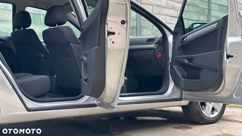Opel Astra 1.6 Edition - 30