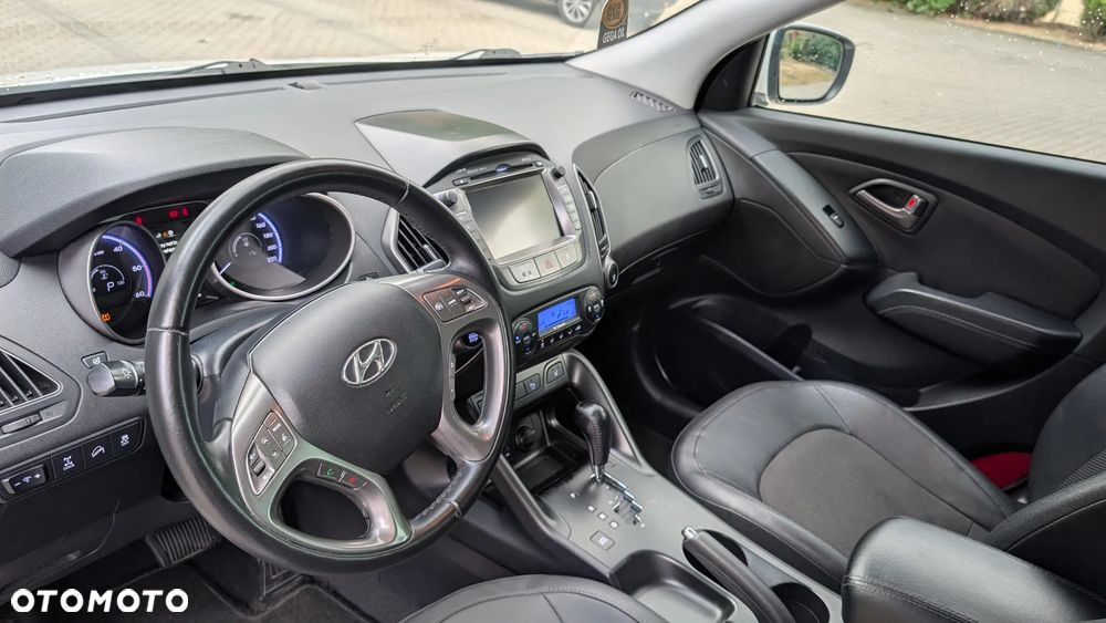 Hyundai ix35 2.0 CRDi 4WD Automatik Finale Silver - 20