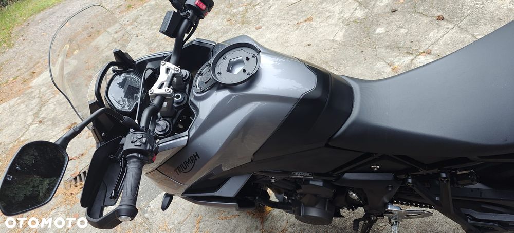 Triumph Tiger - 7