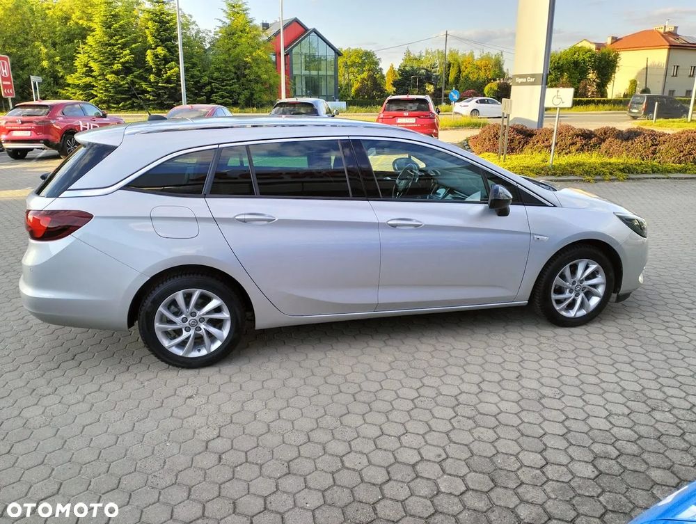 Opel Astra 1.5 CDTI Ultimate S&S - 5