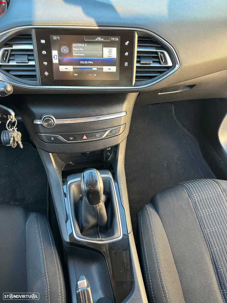 Peugeot 308 HDi FAP 92 Access - 18