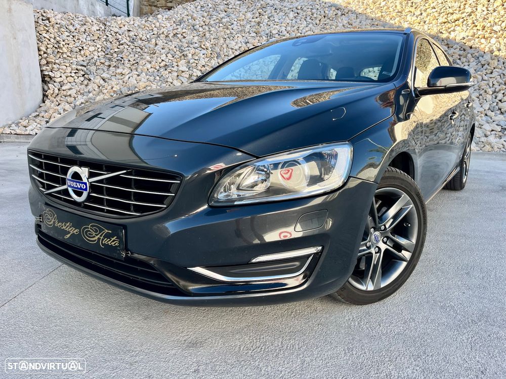 Volvo V60 D6 Plug-In-Hybrid AWD Geartronic Summum - 17